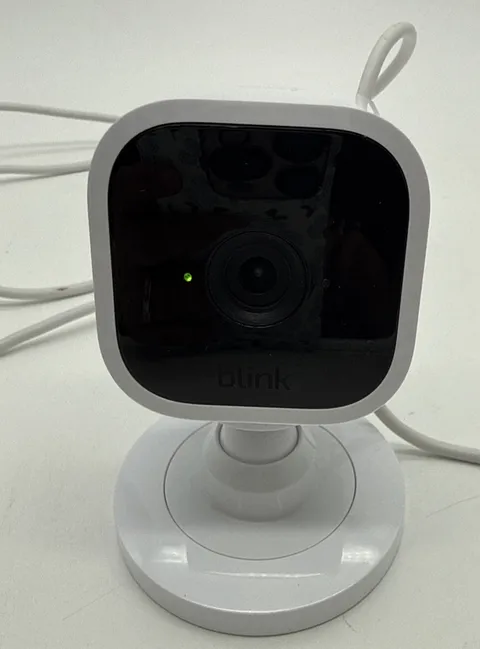 Pre-Owned BLINK Mini Security Camera 1080p G8V1-9001-WORKS-USED-SHIPS FREE