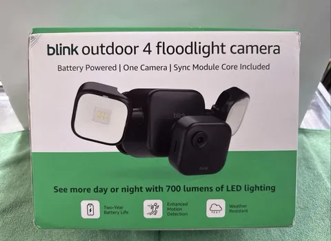 NEW Blink Outdoor 4 Floodlight Camera Wireless smart security camera, 700 lumens