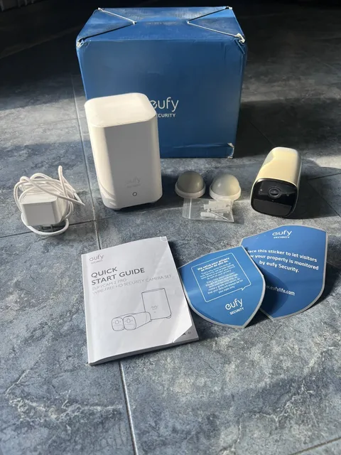 eufy 2 pro Wireless Home Security Camera System HD (1 Camera T8140) Base T8010X