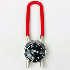 Master Lock 1517 Combination Padlock 3-3/4"L x 11/32"D Shackle Vinyl Coated USA