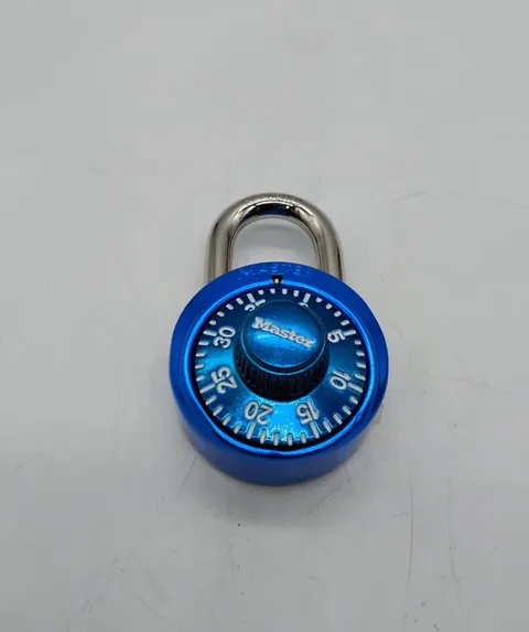 Master Lock 1530DCM Blue Combination Padlock Locker Lock 1 Count Resettable