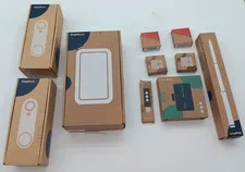 SIMPLISAFE BUNDLE | 6 SENSORS | KEYPAD | YARD STICK | CAMERA DOOR BELL | PANIC