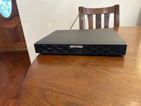 UNV Uniview NVR502-16B-P16-IQ NVR POE 16CH POE ONVIF Intelligent Video NMworks
