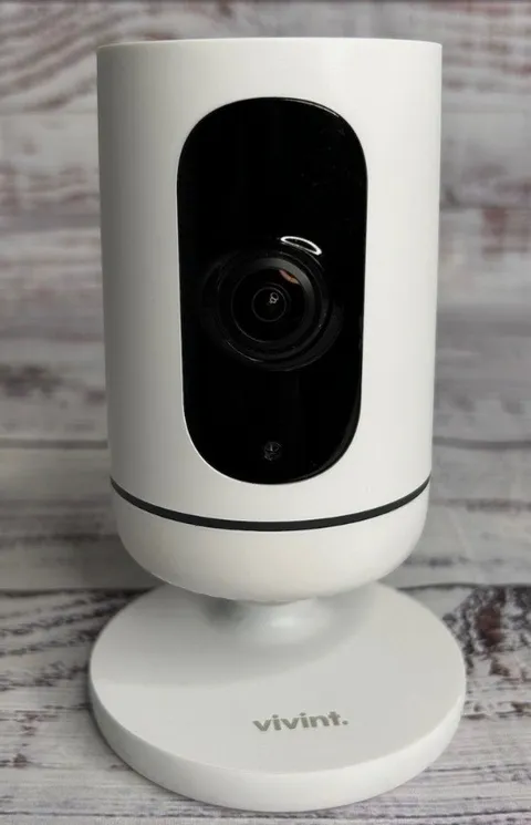 Vivint Ping V-Cam1 SmartHome Indoor Security Surveillance Camera
