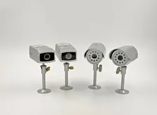 Samsung Security Cameras Lot of 4 (2 SOC-N120 Night Vision + 2 SOC-C120) w/Mount