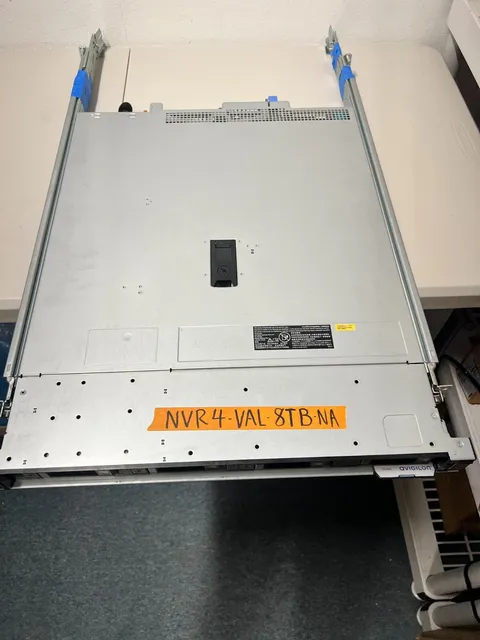 Avigilon NVR4-VAL-8TB-NA (Read Condition)