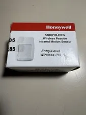 Honeywell Wireless Motion Detector 5800PIR-RES Used