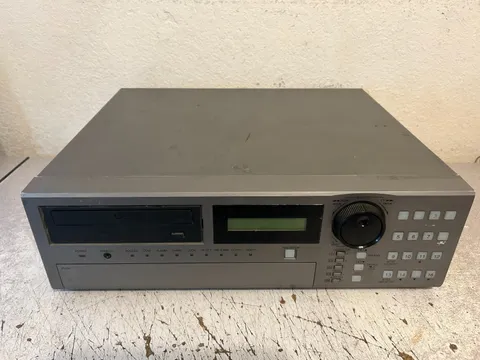 Mitsubishi DX-TL4716U1TB 16-Channel DVR - For Parts