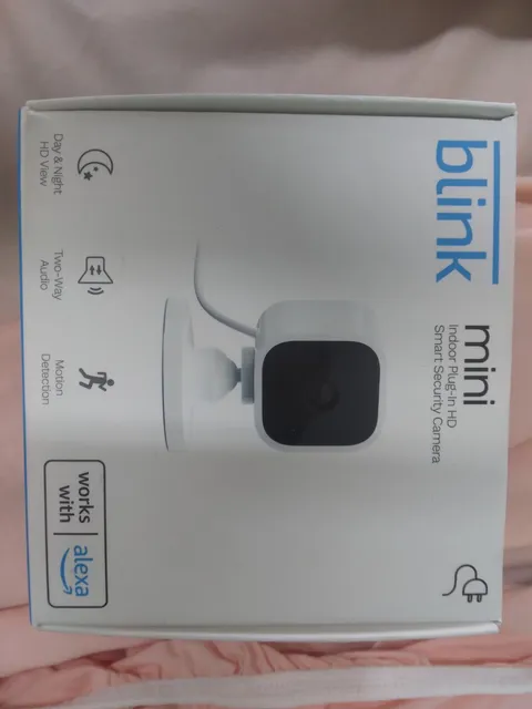 Blink Mini Indoor Plug-In HD Smart Security Camera White Brand New Sealed