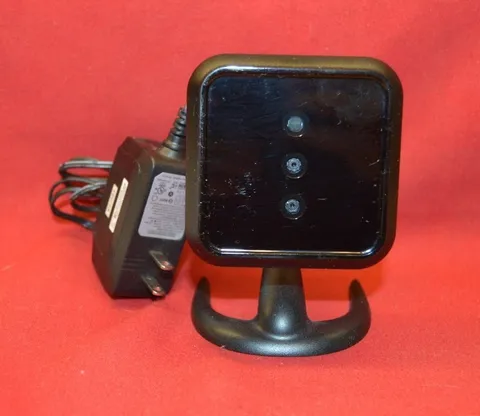 ADT Wireless Day Night Indoor Network Camera RC8025B-ADT with 120v Power Adapter