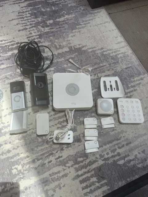 Ring Complete System- Alarm Security Set with door bell and outdoor camera