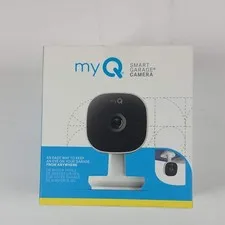 New MY Q Garage Camera Indoor Outdoor Camera White SGC2WCH