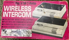 REALISTIC VINTAGE WIRELESS INTERCOM PLUG N TALK 2 STATION CAT NO 43-210A IN BOX