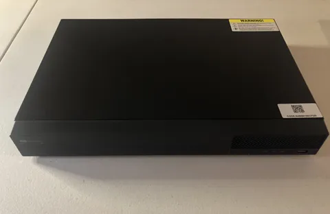 16 CH 8MP /4K  PoE NVR With All Accessories