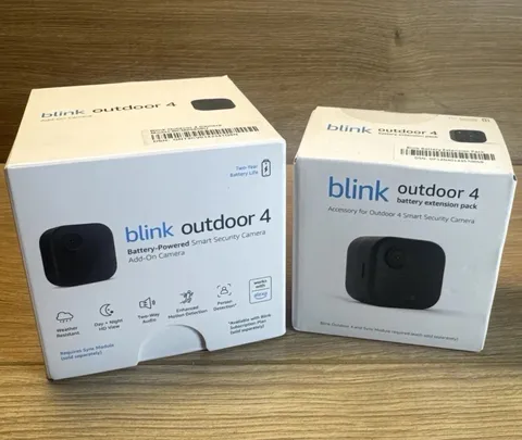 Blink Outdoor 4  (4th Gen) WiFi Security Camera Battery With Extension Pack