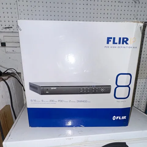 FLIR DNR400 Series 8-Channel PoE 1080p NVR Ethernet 2 HDD Bays