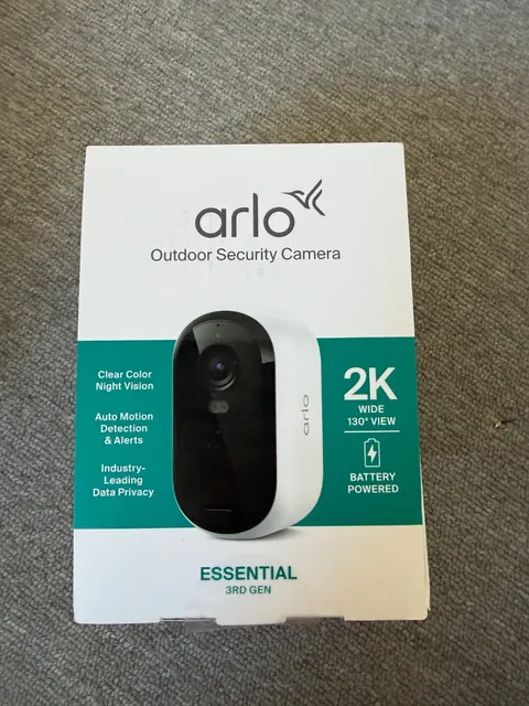 Arlo Essential 3rd Gen  Battery-Powered Camera