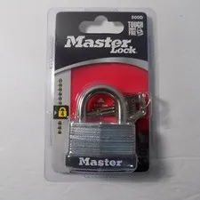 Master Lock 500D Steel Padlock 13/16" Shackle Key Entry W/2 Keys (New) 1979
