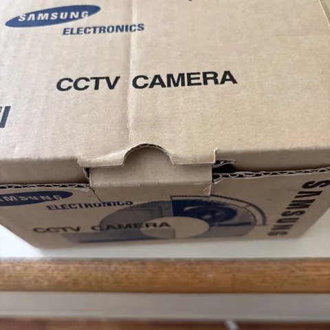 Samsung SCC-421AN Digital Color CCTV Camera