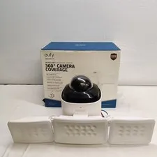 EUFY T8423 2K FULL HD FLOODLIGHT LIGHT CAMERA 360 DEGREES CAM UNTESTED