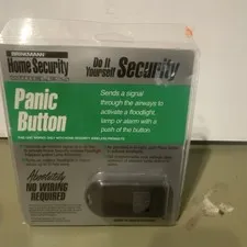 Brinkmann Wireless Panic Button Activates Floodlights Lamp 829-5730-0 Black