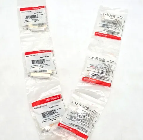 Honeywell Home 945T-WH Mini Surface Mount Contact with Screw Terminals lot of 6