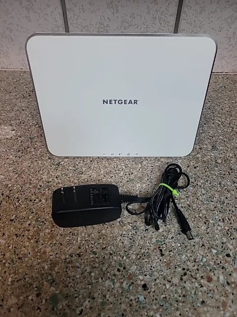 Netgear Arlo VMB3000 Smart Home Base Station W/ AC Power Adapter
