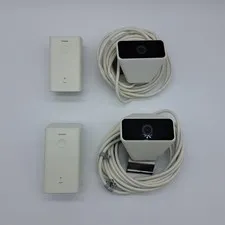 2 Xfinity XCAM2 SCHC2AEW HD Indoor Outdoor Security Cameras W/XW4 Power Adapters