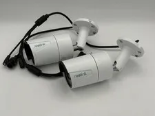 2 Reolink B400 Indoor/Outdoor IP Security Cameras