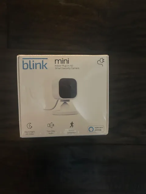 Blink Mini Indoor Smart Security Camera 1080p HD Motion Detection Alexa White