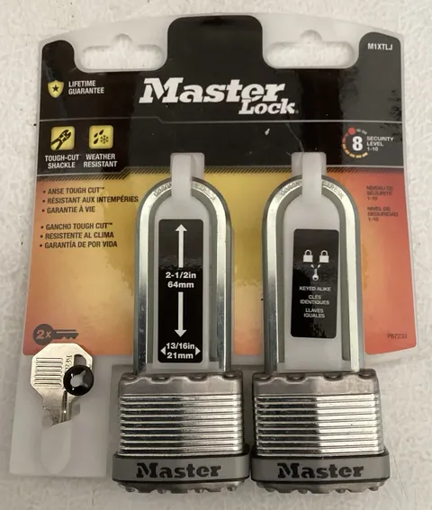 2 Pack Master Lock M1XTLJ Magnum Heavy Duty Padlock with Key Keyed-Alike
