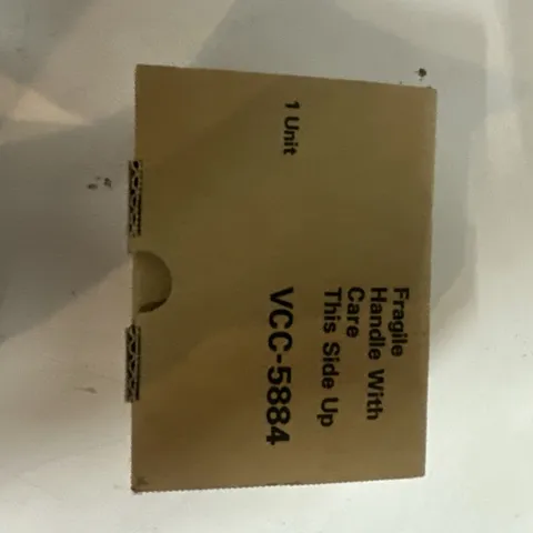 Sanyo VCC-5884 Color CCD Security Camera New in Original Box NOS