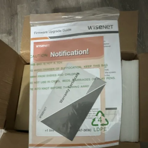 Wisenet SNR-7320W 16-Ch Network Video Recorder 2TB Wi-Fi 1080p
