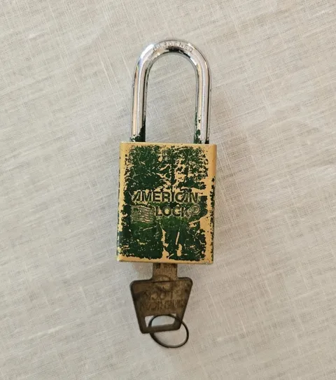 Vintage 2004 American Lock Series 1100 Green Padlock w/ Key Works Smooth