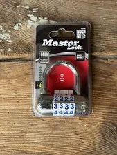 MASTER LOCK 1523D 4-DIGIT COMBINATION PADLOCK, Blue /White