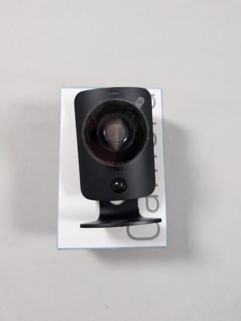SimpliSafe Indoor Camera Wi-Fi HD Security Camera SSCM1 Open Box