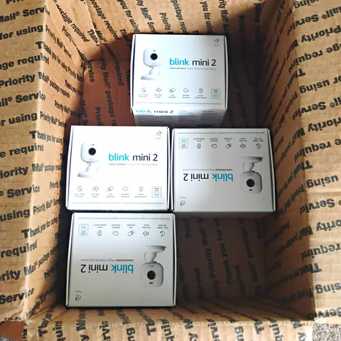 4 Blink Mini 2 Cameras For Indoor Or Outdoor Use (New)