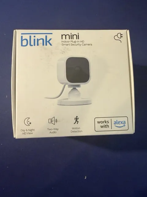 Blink BCM00300U Mini Indoor Plug-in Smart Surveillance Camera