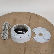 AXIS DOME NETWORK SECURITY CAMERA M3027-PVE 0556-001-03
