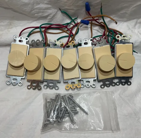 x7 NuTone IC901  AUDIO VOLUME CONTROL - Almond *READ*