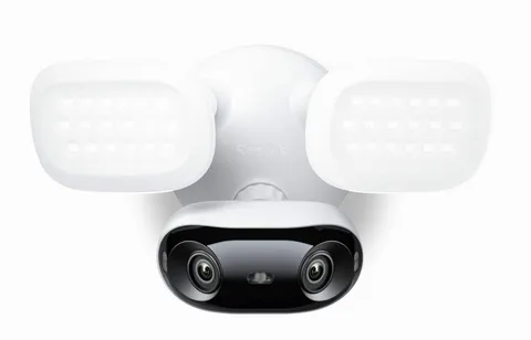 Reolink Elite WiFi Floodlight Camera 4K 180-Degree - Briefly Used