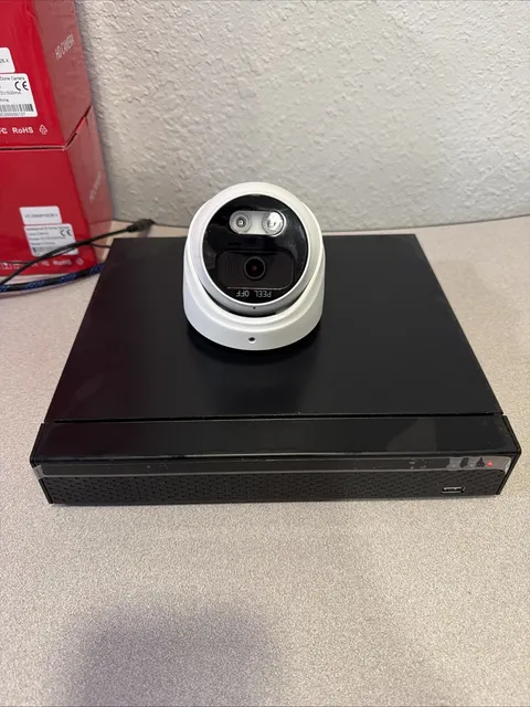 16 Channel Hybrid Nvr  With 6 4k Analog Cameras