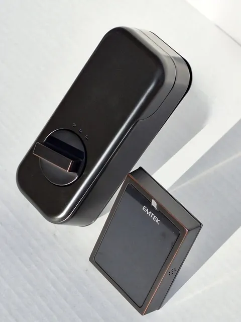 Emtek EMPowered Smart Lock– Bluetooth & Yale Access Compatible