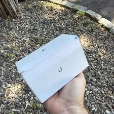 UBIQUITI G4 Power Supply, EU type 6-meter cable*UVC-G4-DOORBELL-PS-US*