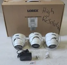 Lorex LAE223SPK3B Indoor/Outdoor 1080p Analog HD (MPX) Security Cameras (2337)
