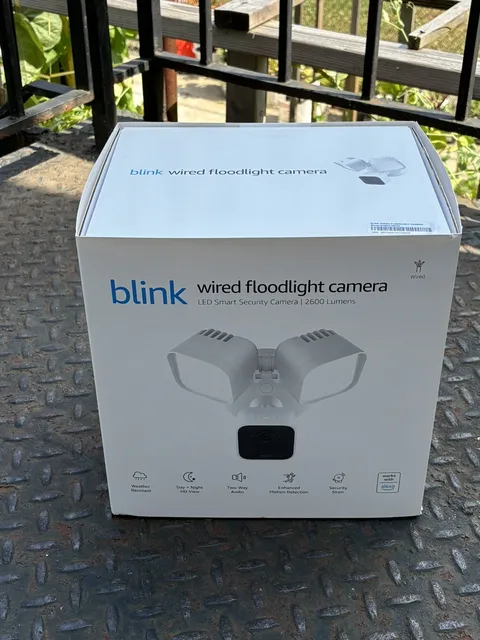 Blink Wired Floodlight Camera White 1080p HD 2600 Lumens Alexa B0B5VLCL1N
