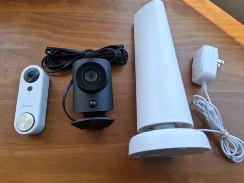 Used SimpliSafe Base Station, Camera And Video Doorbell