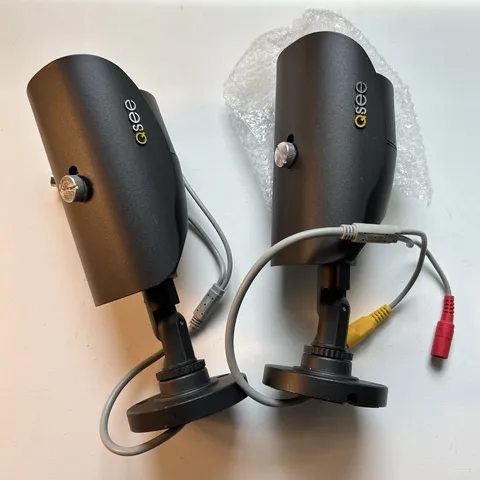 Q-See QM6006B-4 2-Pack Add-On Replacement Bullet Color Security Cameras - New