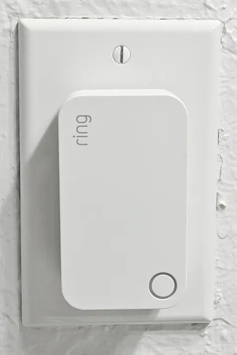 Ring Alarm Range Extender (2nd Gen) - White