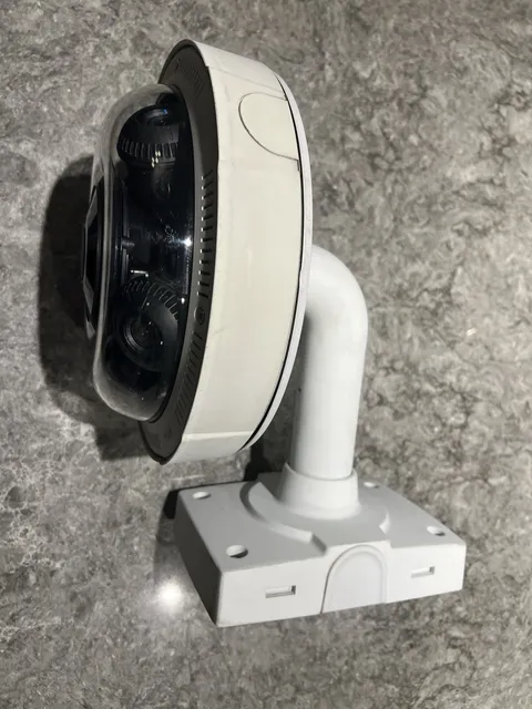 Axis P3717-PLE Dome With Wall Mount